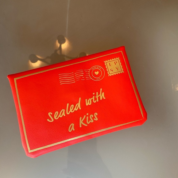 New! Ipsy ❗️5 for 25❗️bag - Picture 5 of 7